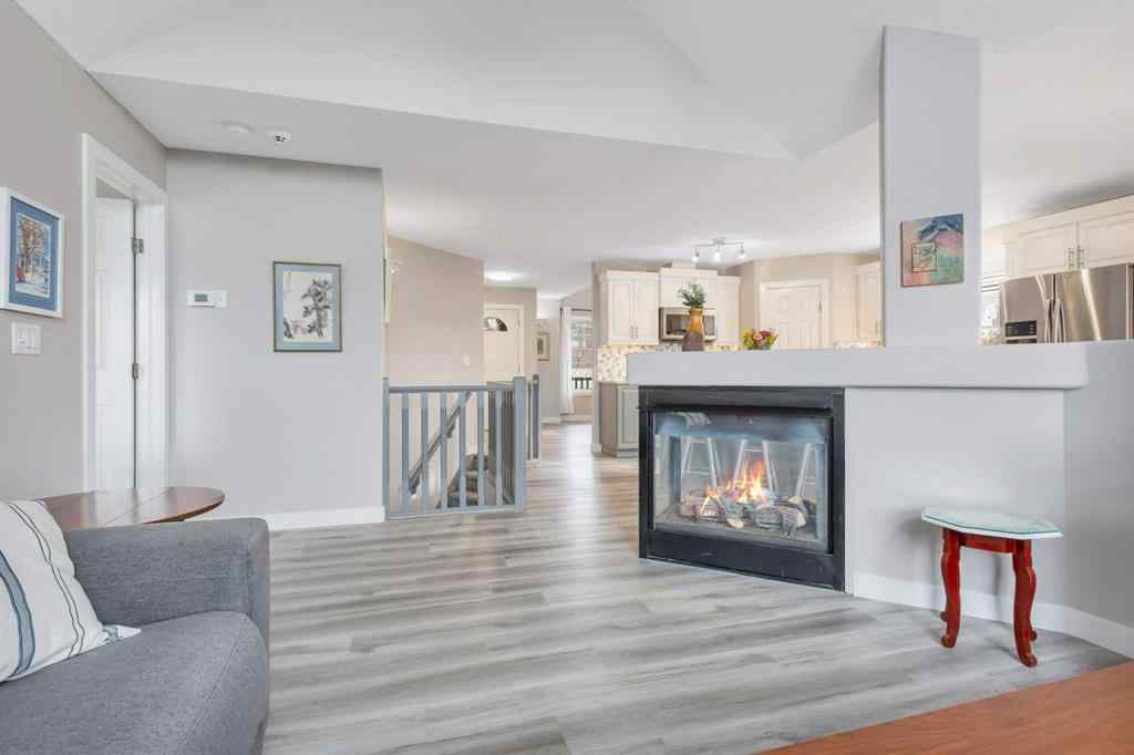 MLS® A2268932 - 68 Falcon Crescent  in Fox Run Sylvan Lake, Residential