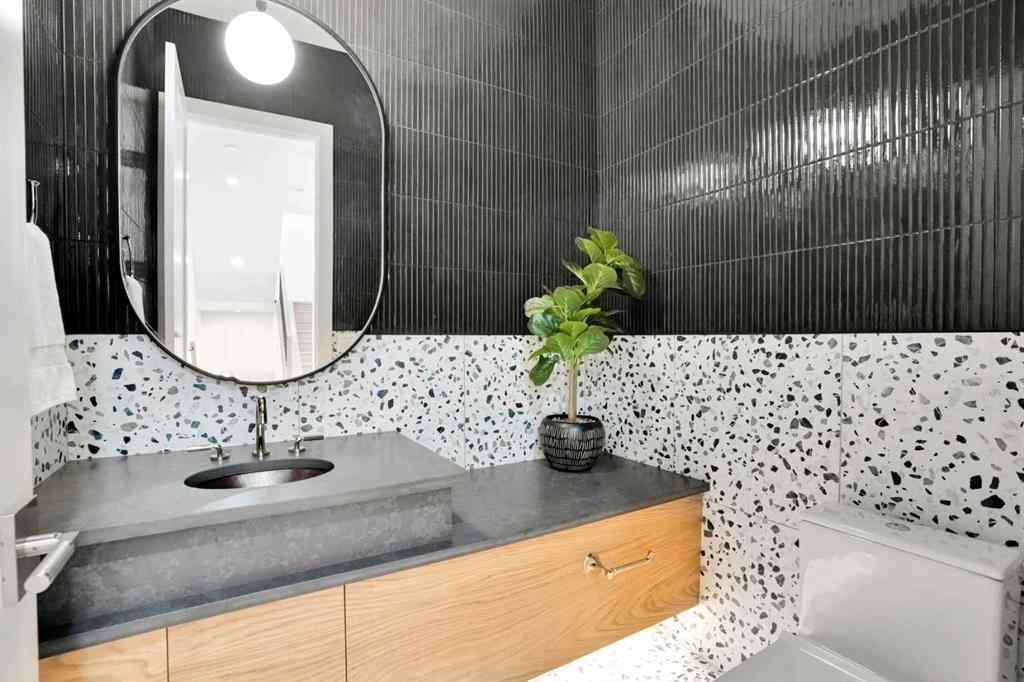 MLS® A2268933 - 6312 Lacombe Way SW in Lakeview Calgary, Residential