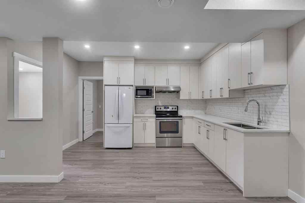 MLS® A2268934 - 204 Sunset View  in Sunset Ridge Cochrane, Residential