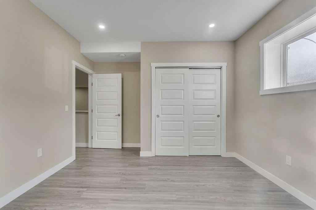 MLS® A2268934 - 204 Sunset View  in Sunset Ridge Cochrane, Residential