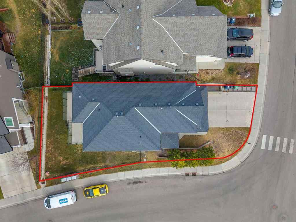 MLS® A2268934 - 204 Sunset View  in Sunset Ridge Cochrane, Residential