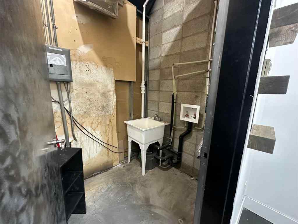 MLS® A2268936 - 9803 105 Street  in College Park Grande Prairie, Commercial