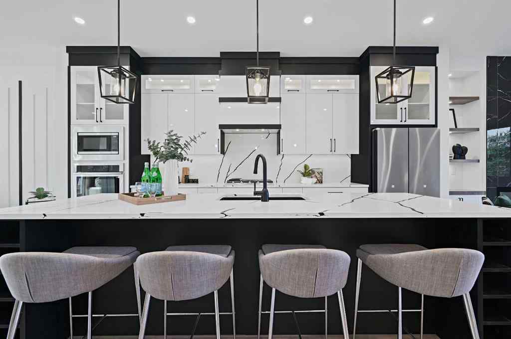 MLS® A2268937 - 5011 21 Avenue NW in Montgomery Calgary, Residential