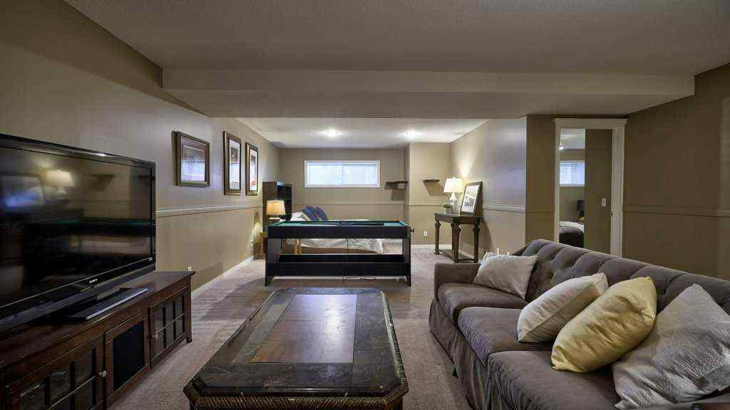 MLS&reg; # A2268938 - 138 Sierra Morena Green SW in Signal Hill Calgary, Residential Open Houses