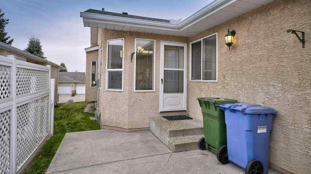 MLS&reg; # A2268938 - 138 Sierra Morena Green SW in Signal Hill Calgary, Residential Open Houses