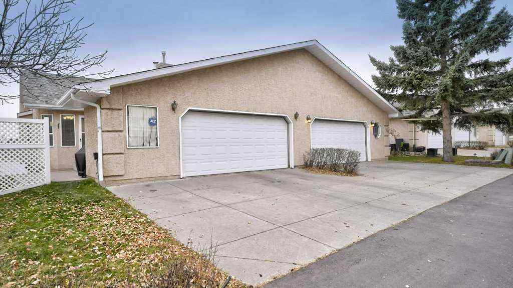 MLS&reg; # A2268938 - 138 Sierra Morena Green SW in Signal Hill Calgary, Residential Open Houses