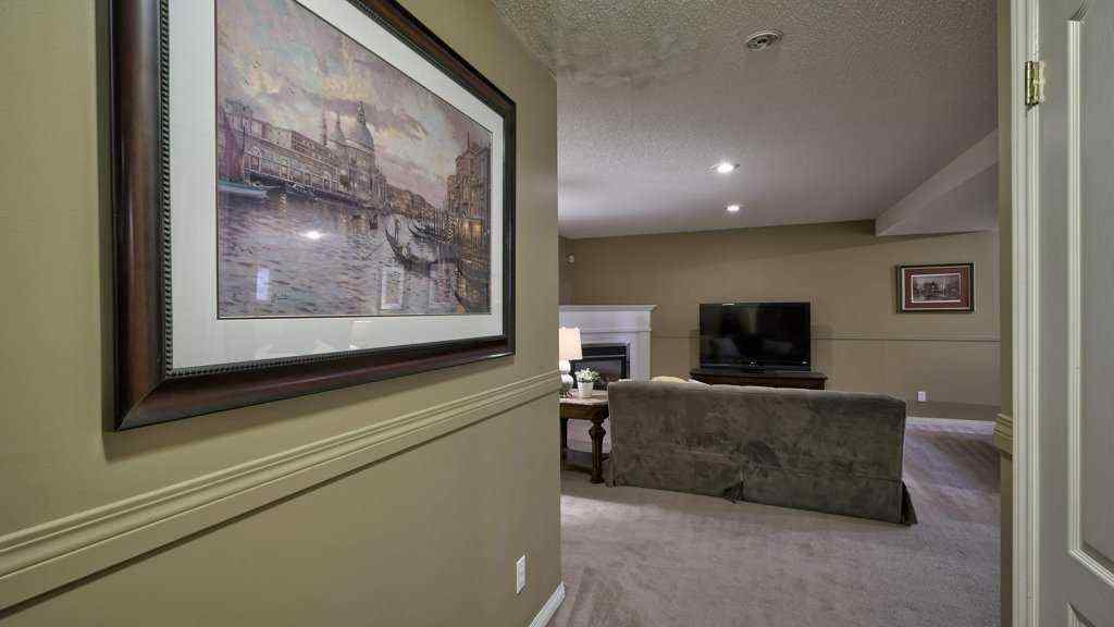 MLS&reg; # A2268938 - 138 Sierra Morena Green SW in Signal Hill Calgary, Residential Open Houses