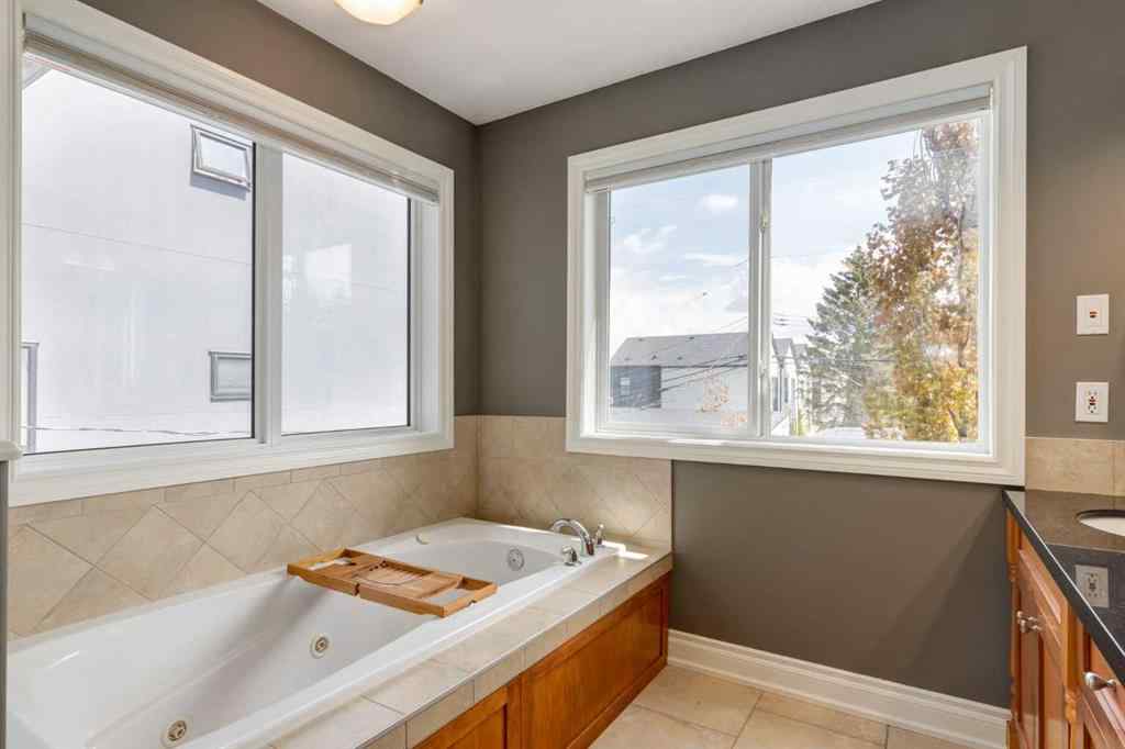 MLS® A2268943 - 1406 29 Street SW in Shaganappi Calgary, Residential