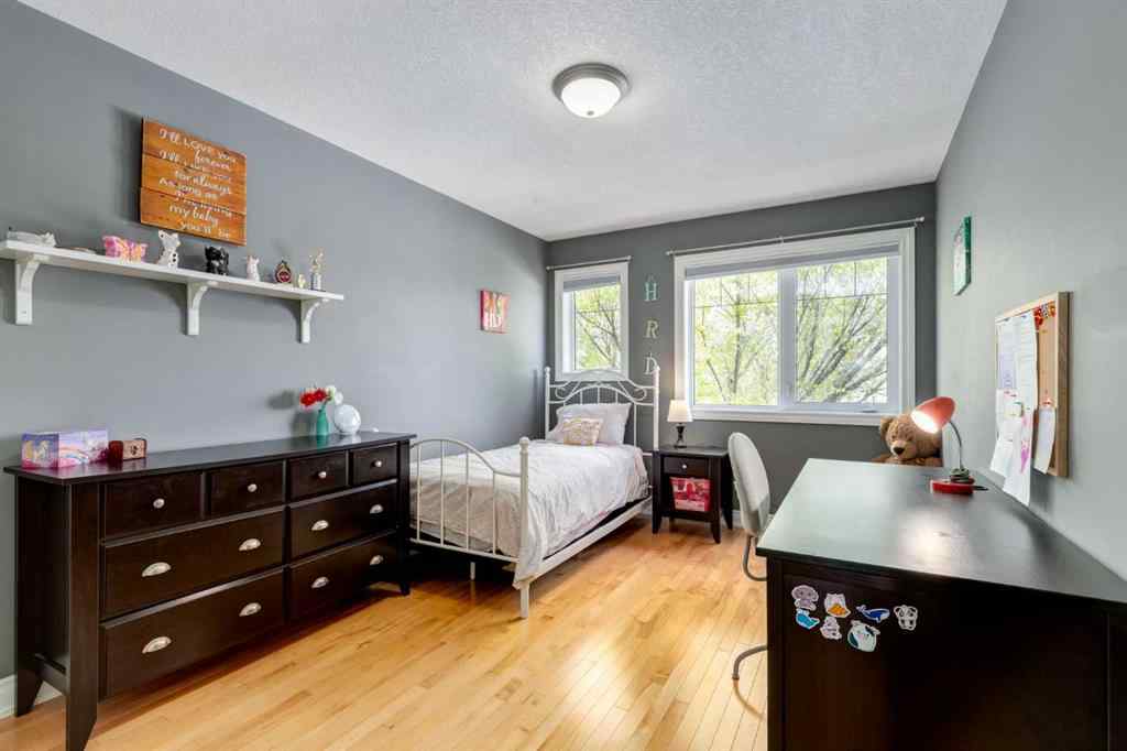 MLS® A2268943 - 1406 29 Street SW in Shaganappi Calgary, Residential