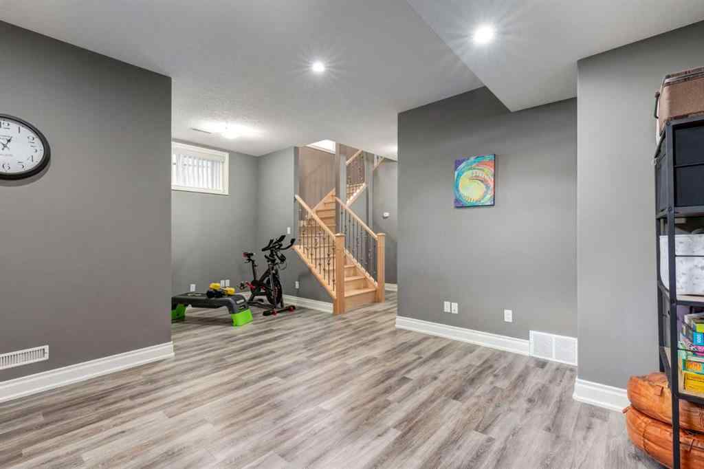 MLS® A2268943 - 1406 29 Street SW in Shaganappi Calgary, Residential