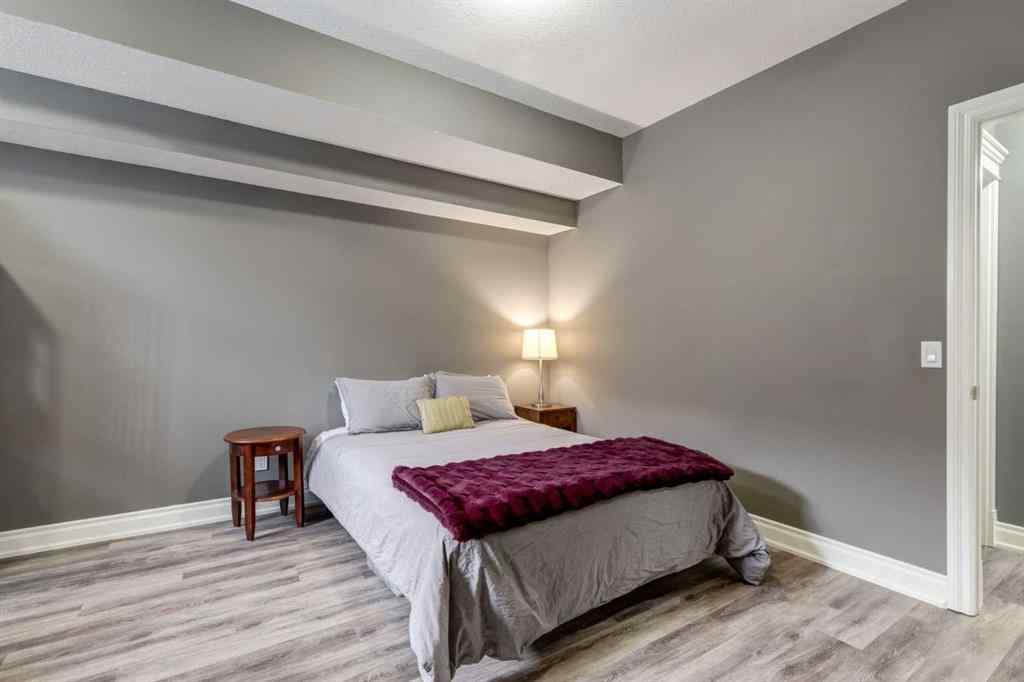 MLS® A2268943 - 1406 29 Street SW in Shaganappi Calgary, Residential