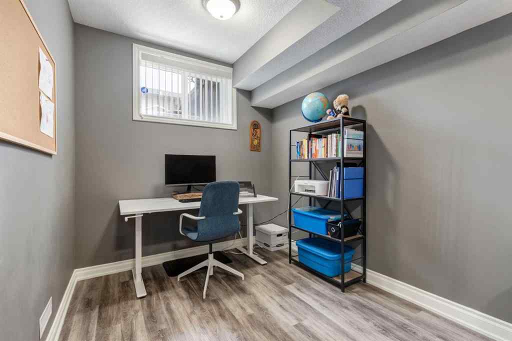 MLS® A2268943 - 1406 29 Street SW in Shaganappi Calgary, Residential
