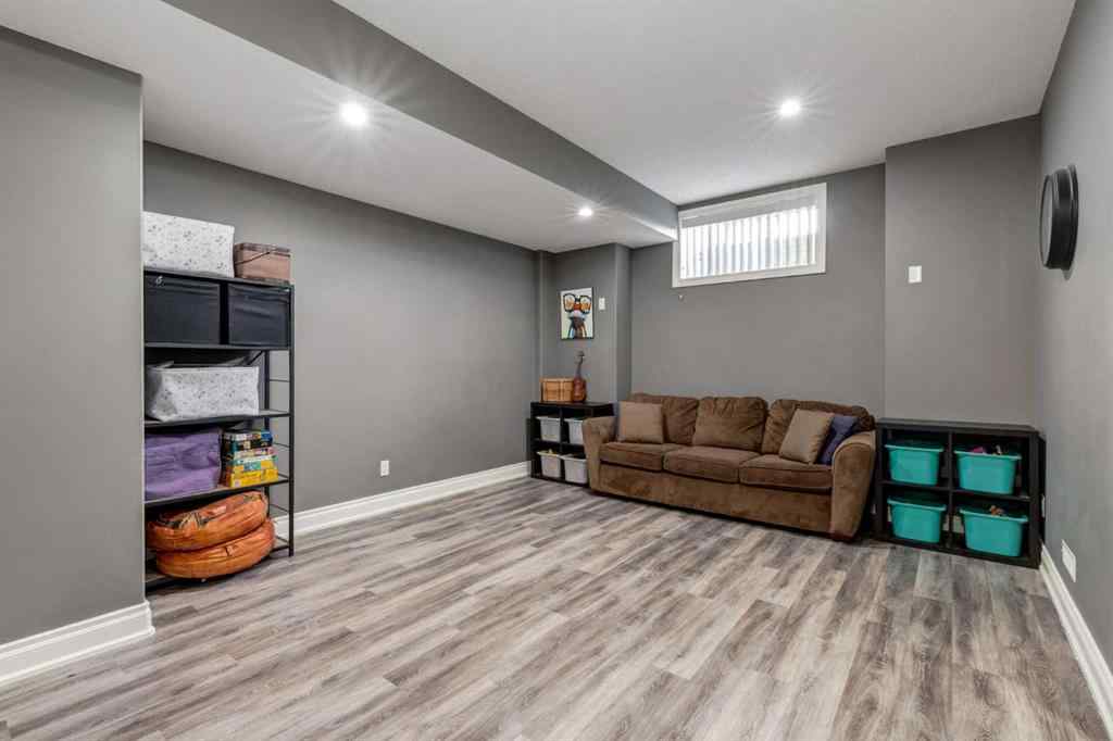 MLS® A2268943 - 1406 29 Street SW in Shaganappi Calgary, Residential