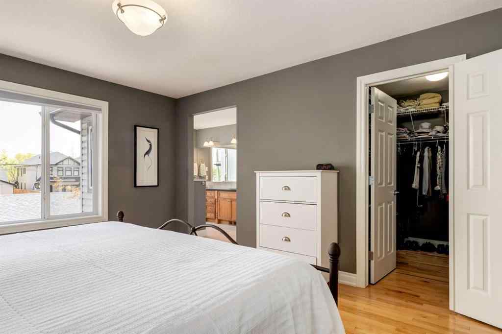 MLS® A2268943 - 1406 29 Street SW in Shaganappi Calgary, Residential