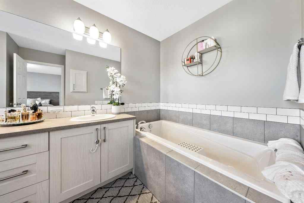 MLS® # A2268948 - 920 Midtown Avenue SW in Midtown Airdrie, Residential Open Houses