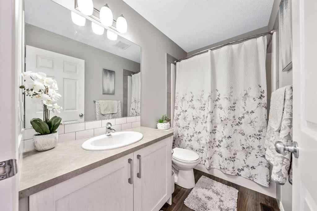 MLS® # A2268948 - 920 Midtown Avenue SW in Midtown Airdrie, Residential Open Houses