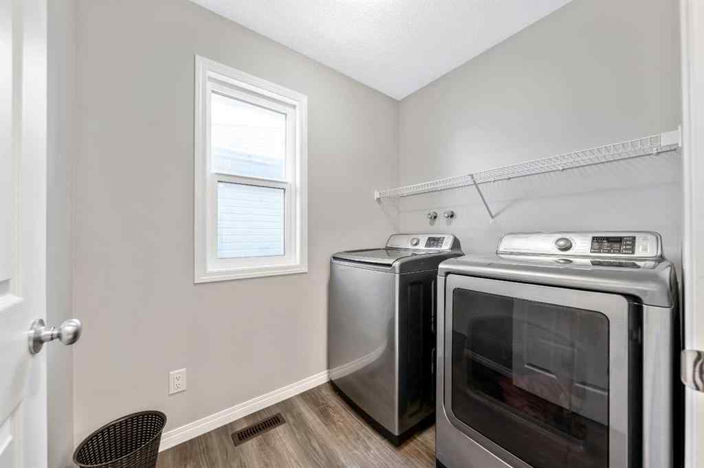 MLS® # A2268948 - 920 Midtown Avenue SW in Midtown Airdrie, Residential Open Houses