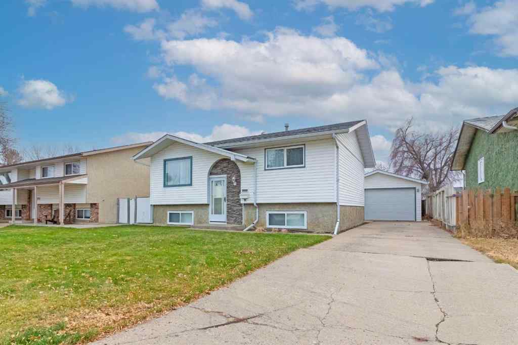 MLS® A2268949 - 225 19 Street NE in Northeast Crescent Heights Medicine Hat, Residential