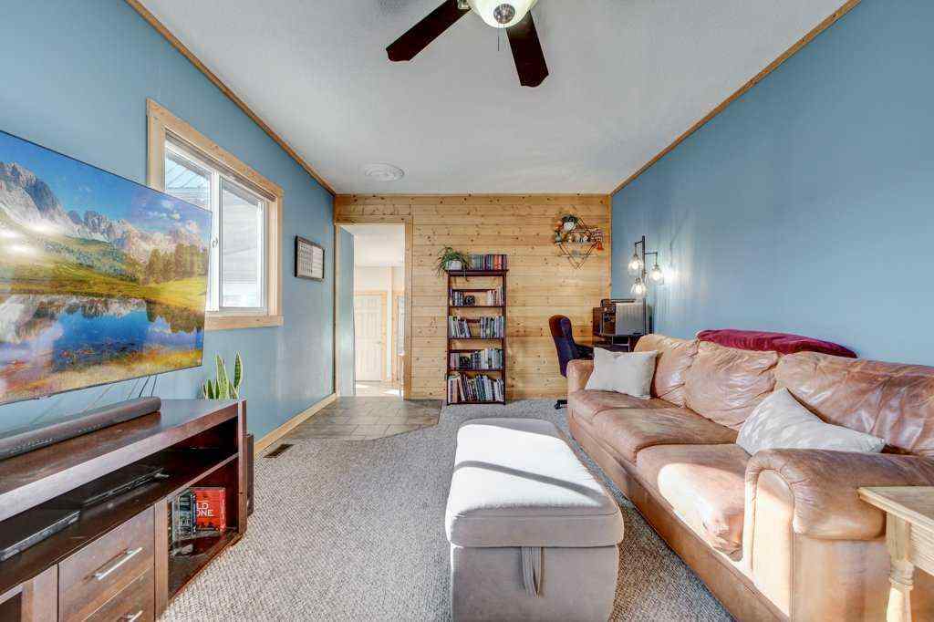 MLS&reg; # A2268953 - 3 Southview Estates  in NONE Rural Pincher Creek No. 9, M.D. of, Residential Open Houses