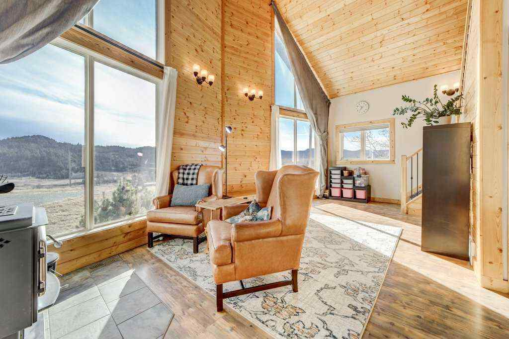 MLS&reg; # A2268953 - 3 Southview Estates  in NONE Rural Pincher Creek No. 9, M.D. of, Residential Open Houses