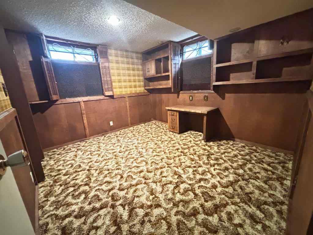 MLS® A2268954 - 1320 Southbow Place SW in Southwood Calgary, Residential