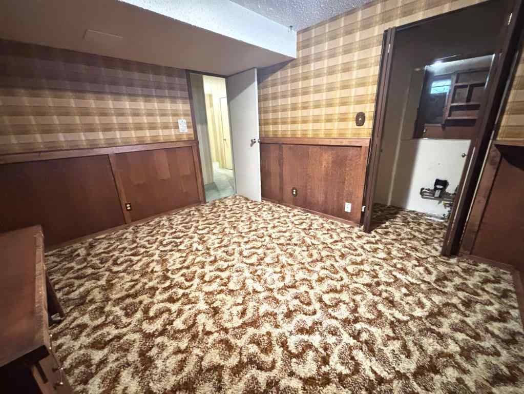 MLS® A2268954 - 1320 Southbow Place SW in Southwood Calgary, Residential