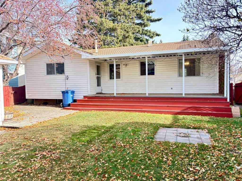 MLS® A2268954 - 1320 Southbow Place SW in Southwood Calgary, Residential