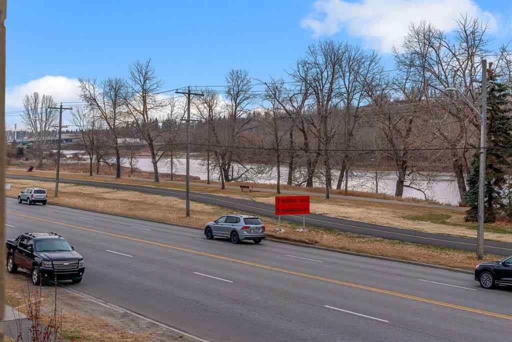 MLS® A2268958 - 2834 Parkdale Boulevard NW in West Hillhurst Calgary, Residential