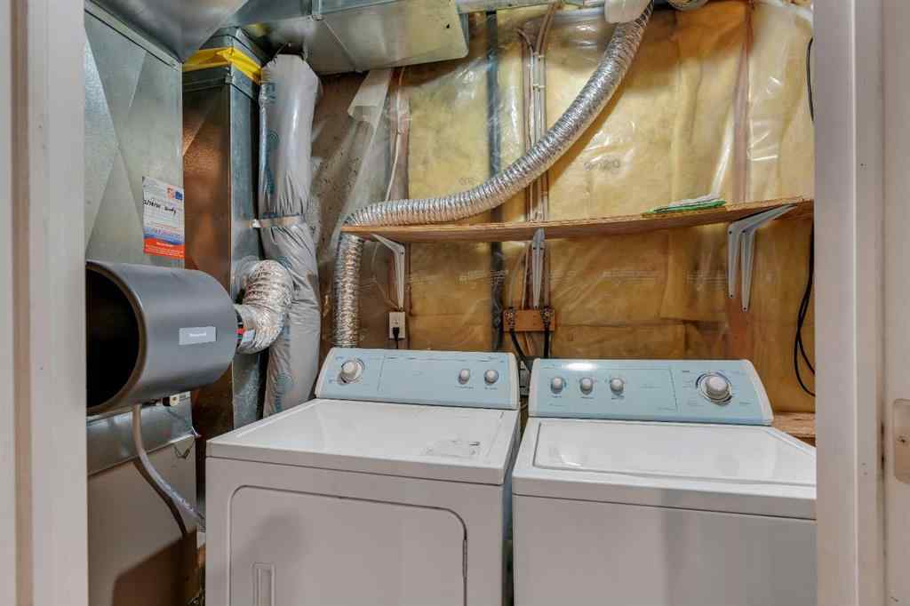 MLS® A2268958 - 2834 Parkdale Boulevard NW in West Hillhurst Calgary, Residential