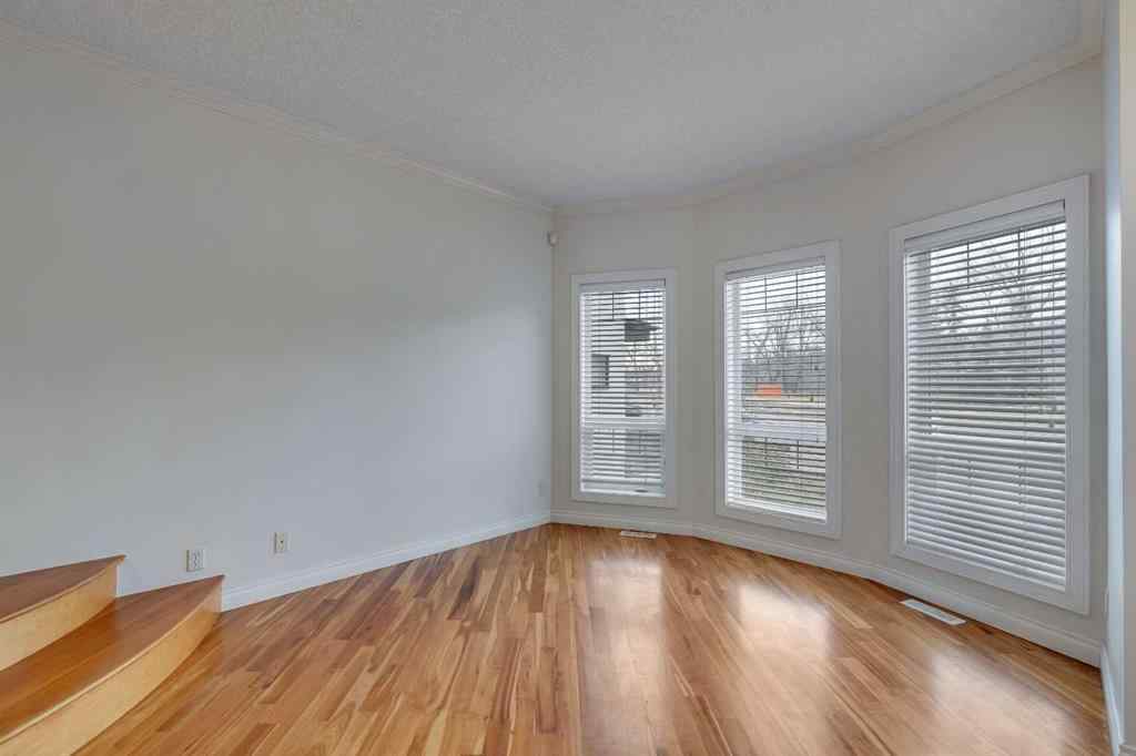 MLS® A2268958 - 2834 Parkdale Boulevard NW in West Hillhurst Calgary, Residential