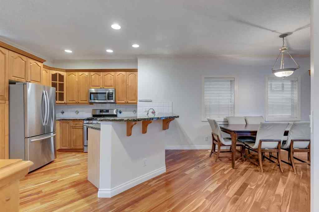 MLS® A2268958 - 2834 Parkdale Boulevard NW in West Hillhurst Calgary, Residential