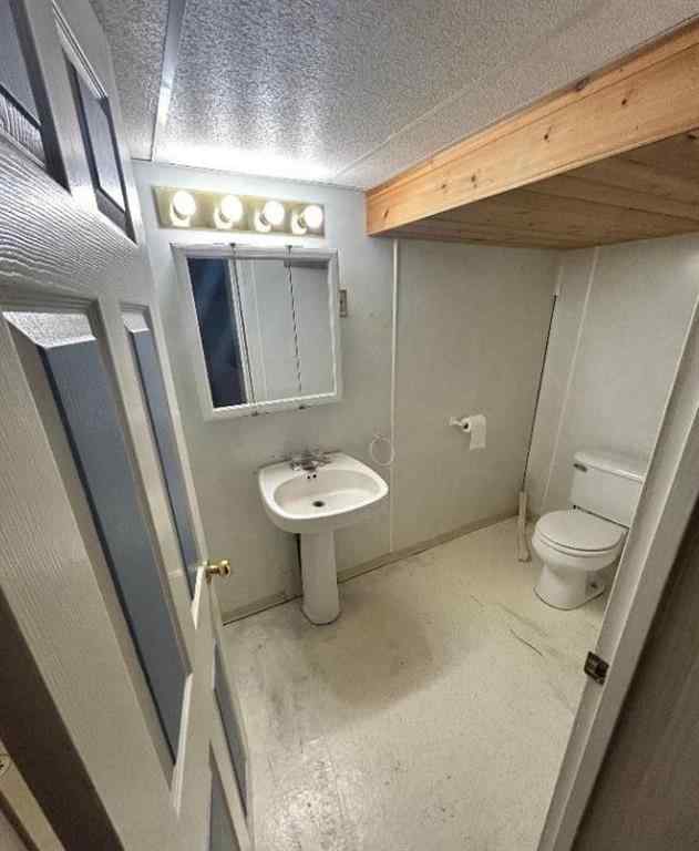 MLS® A2268963 - 204 Grand Avenue  in NONE Carmangay, Residential