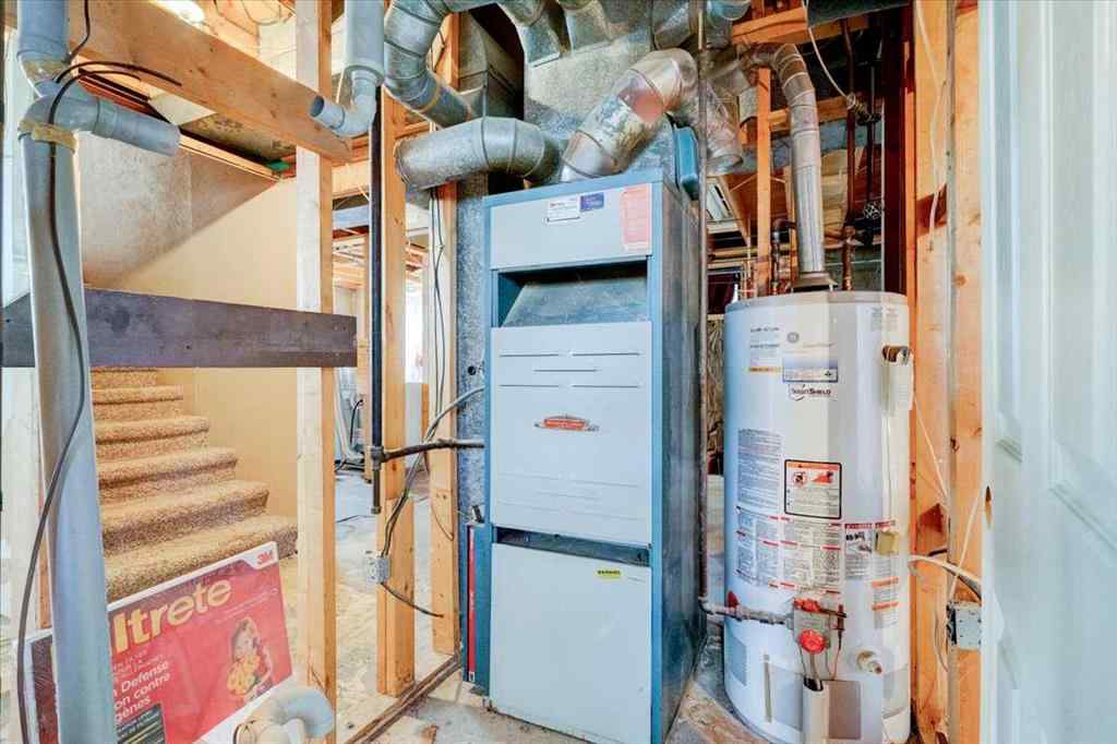 MLS® A2268966 - 10420 108 Avenue  in Avondale Grande Prairie, Residential