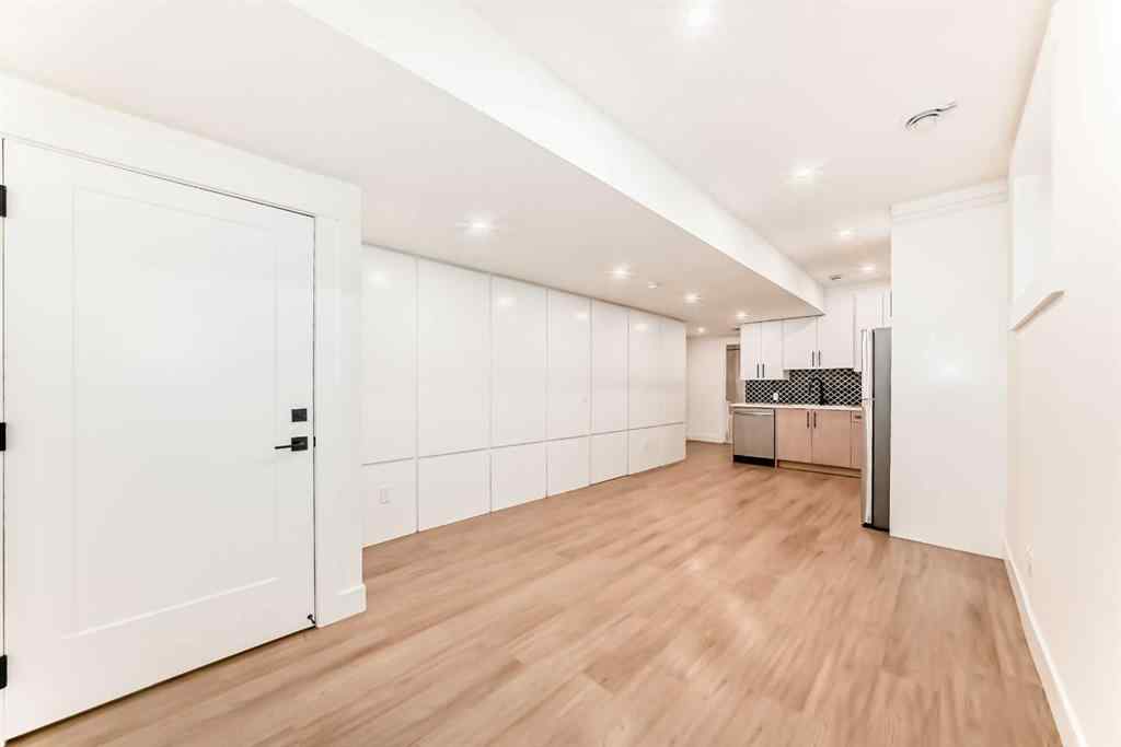 MLS® A2268969 - 214 27 Avenue NW in Tuxedo Park Calgary, Residential