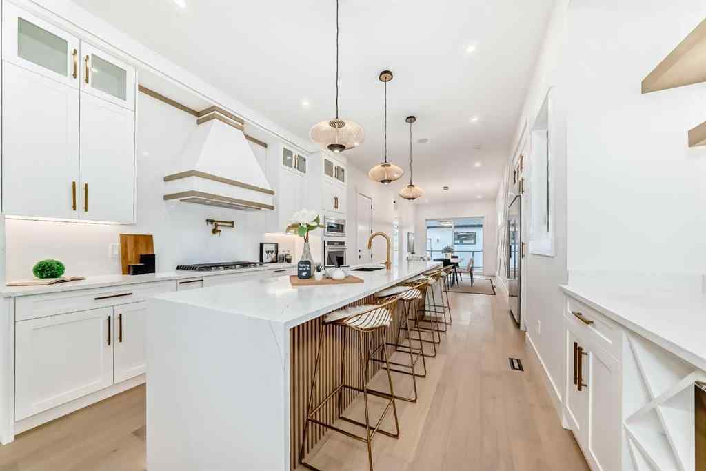 MLS® A2268969 - 214 27 Avenue NW in Tuxedo Park Calgary, Residential