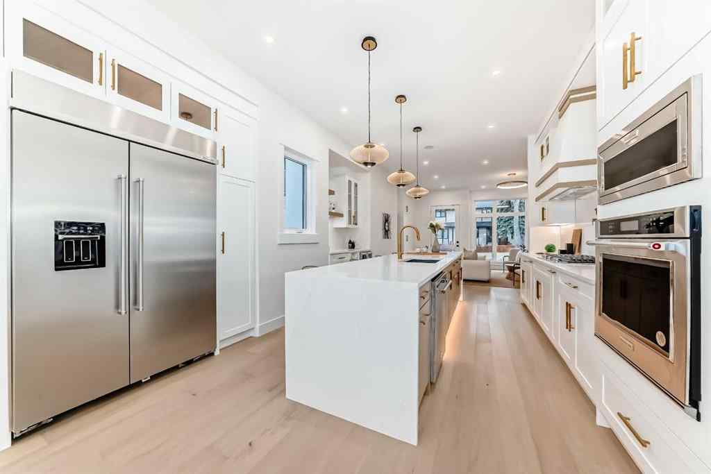 MLS® A2268969 - 214 27 Avenue NW in Tuxedo Park Calgary, Residential