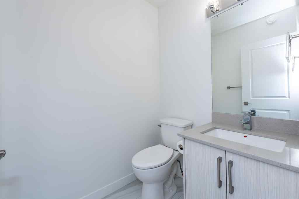 MLS® A2268972 - Unit #905 33 Merganser Drive W in Chelsea_CH Chestermere, Residential