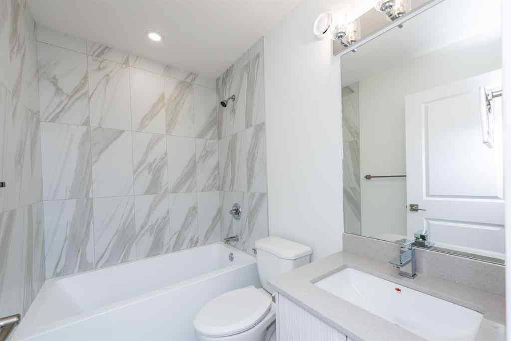 MLS® A2268972 - Unit #905 33 Merganser Drive W in Chelsea_CH Chestermere, Residential