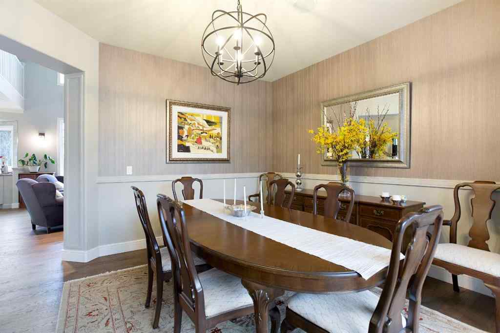 MLS® A2268978 - 311 Rodeo Ridge  in Springbank Links Rural Rocky View County, Residential