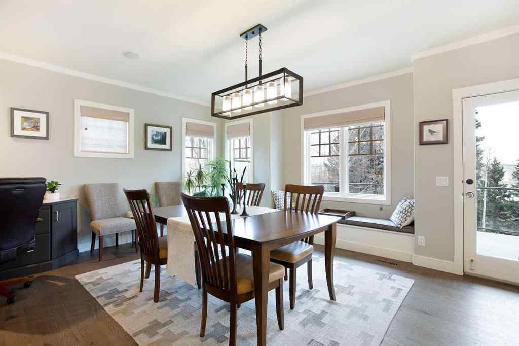 MLS® A2268978 - 311 Rodeo Ridge  in Springbank Links Rural Rocky View County, Residential