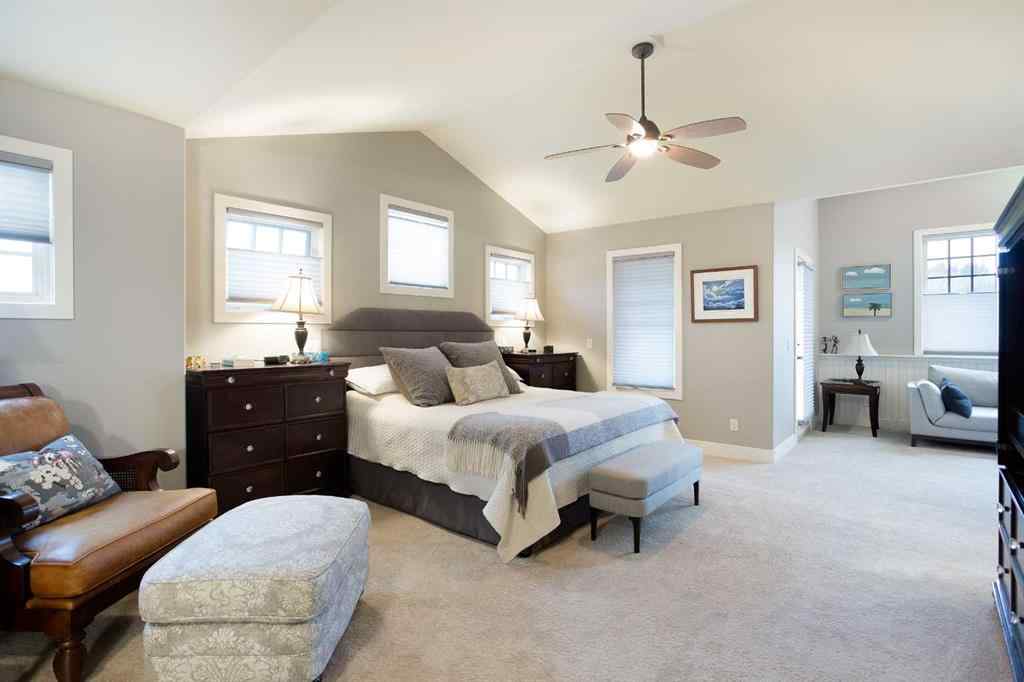 MLS® A2268978 - 311 Rodeo Ridge  in Springbank Links Rural Rocky View County, Residential