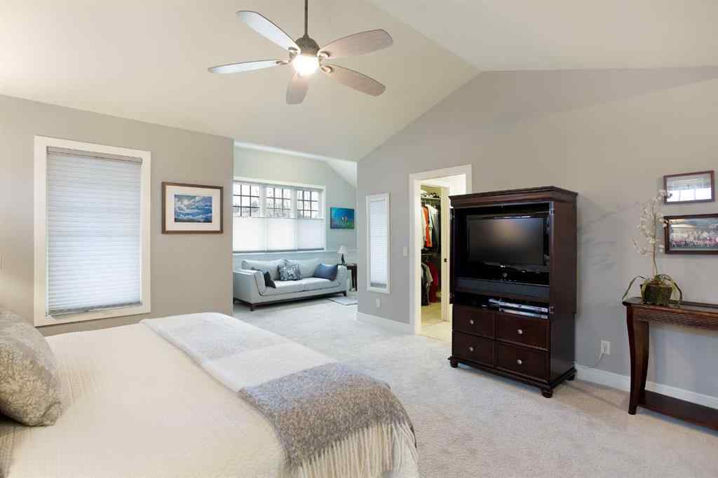 MLS® A2268978 - 311 Rodeo Ridge  in Springbank Links Rural Rocky View County, Residential