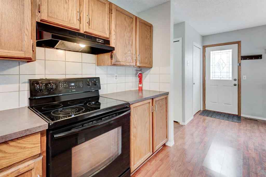 MLS® A2268981 - 115 Shawglen Way SW in Shawnessy Calgary, Residential