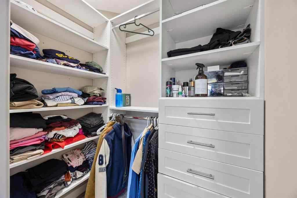 MLS® A2268984 - 722 Redstone View NE in Redstone Calgary, Residential