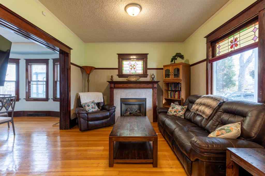 MLS&reg; # A2268993 - 268 Belfast Street SE in SE Hill Medicine Hat, Residential Open Houses