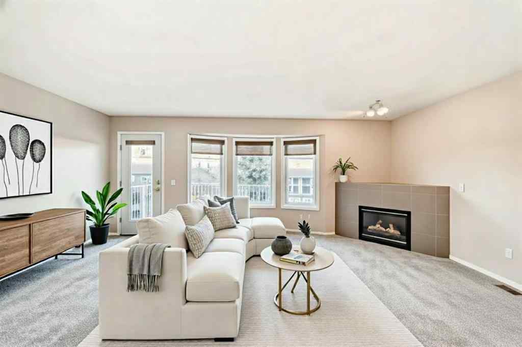 MLS® A2268999 - 677 Regal Park NE in Renfrew Calgary, Residential