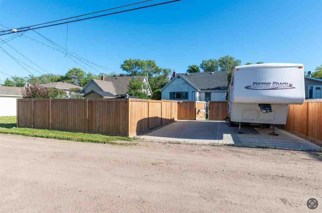 MLS® A2269002 - 5412 50 Street  in West Lloydminster Lloydminster, Residential