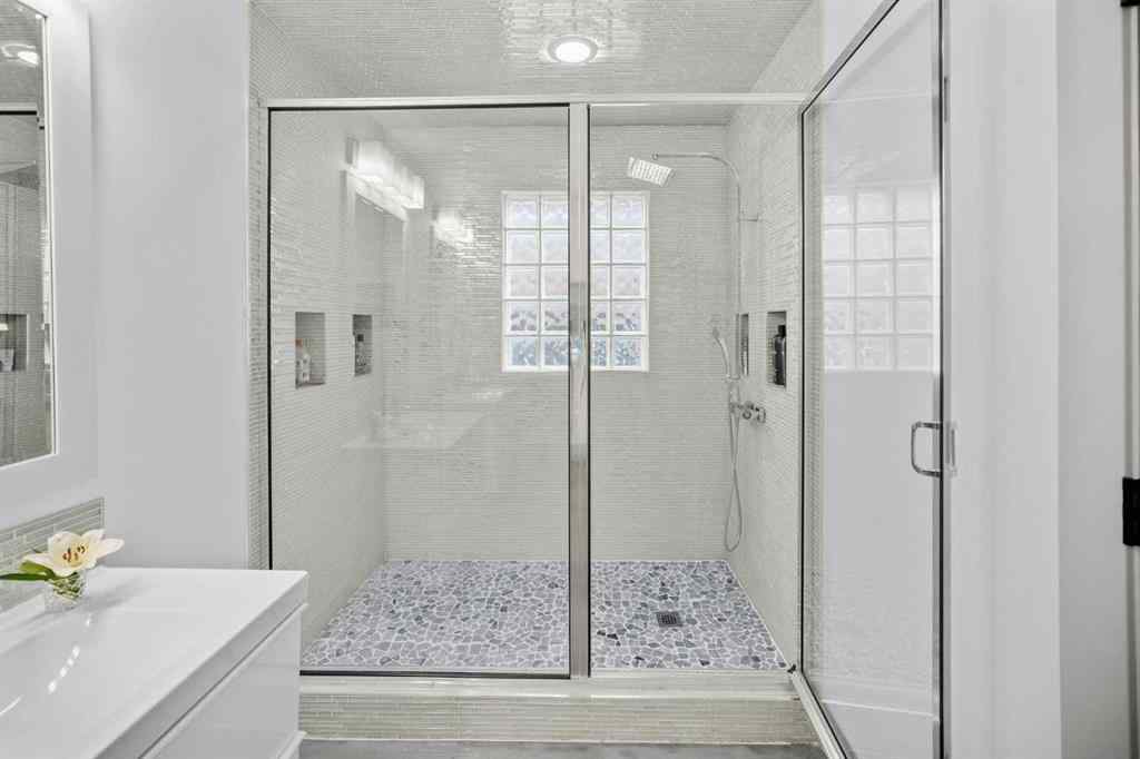 MLS&reg; # A2269008 - Unit #103 916 19 Avenue SW in Lower Mount Royal Calgary, Residential Open Houses