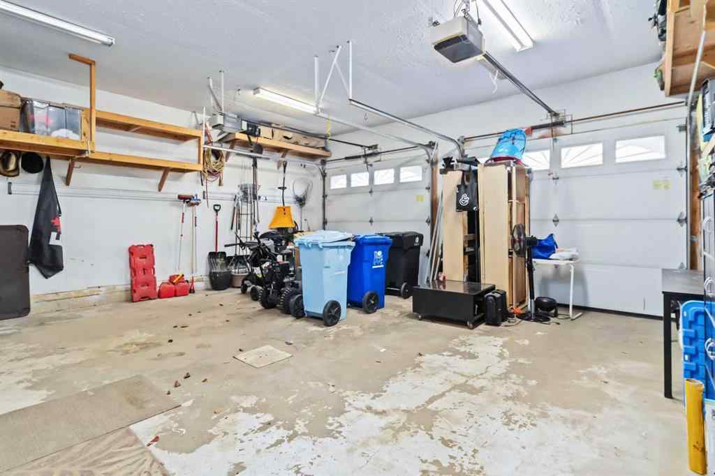 MLS® A2269010 - 328 Burton Place  in Timberlea Fort McMurray, Residential