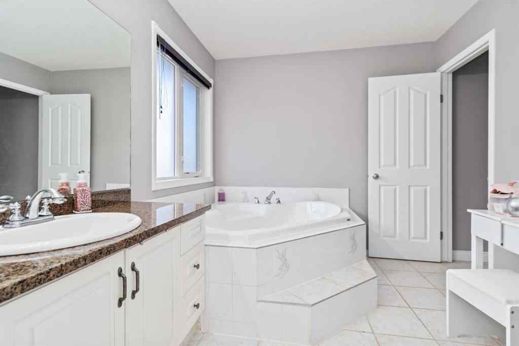 MLS® A2269010 - 328 Burton Place  in Timberlea Fort McMurray, Residential